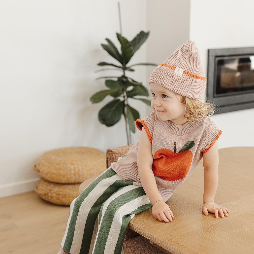 Apple Knit Vest - The Rest