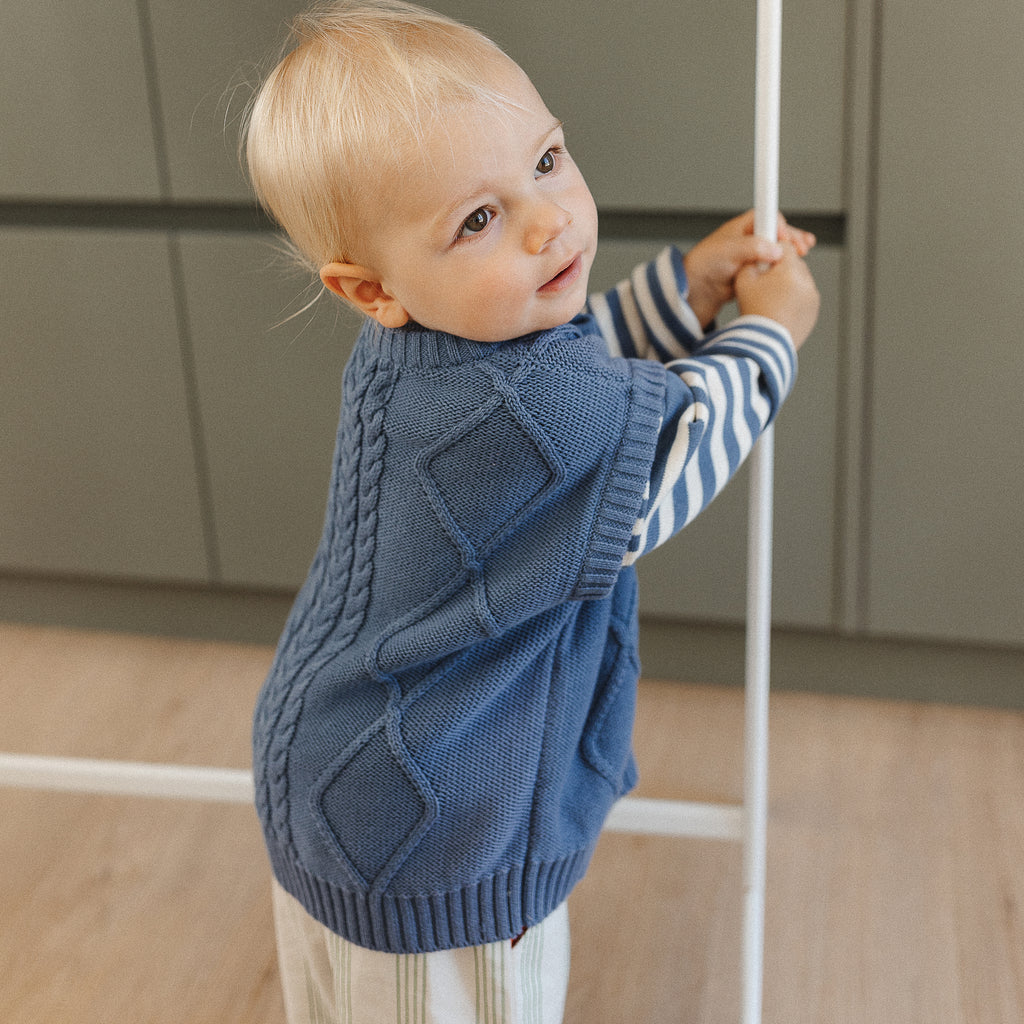 Cable Vest - Navy - The Rest